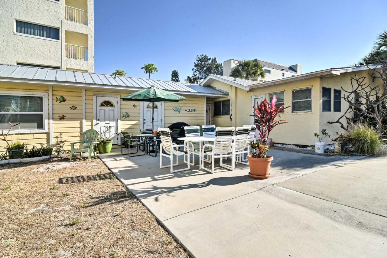Indian Shores Cottage With Cabana - Steps To Beach! Clearwater Beach Exterior photo